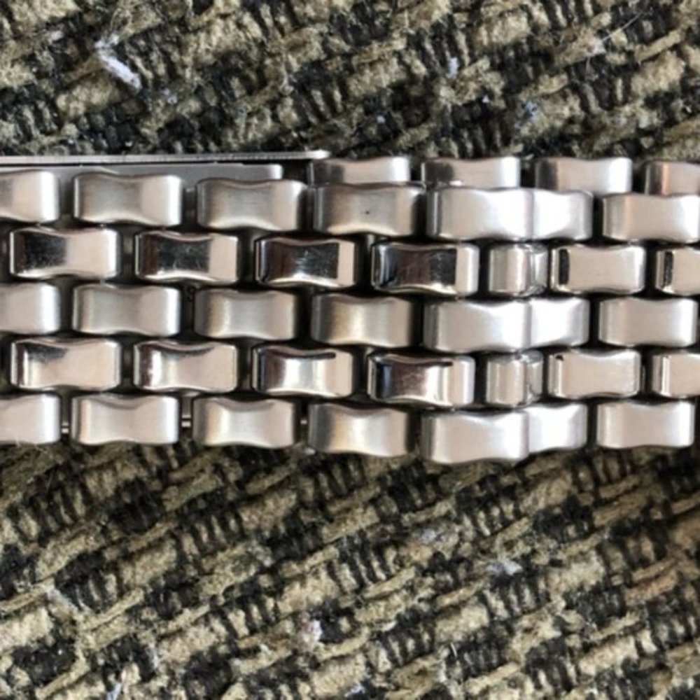 Kenneth Cole - Picture 5 of 5